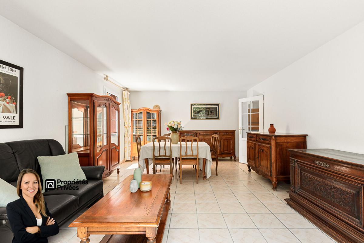 FREJUS Appartement 4 pièces avec garage, parking et cave 6