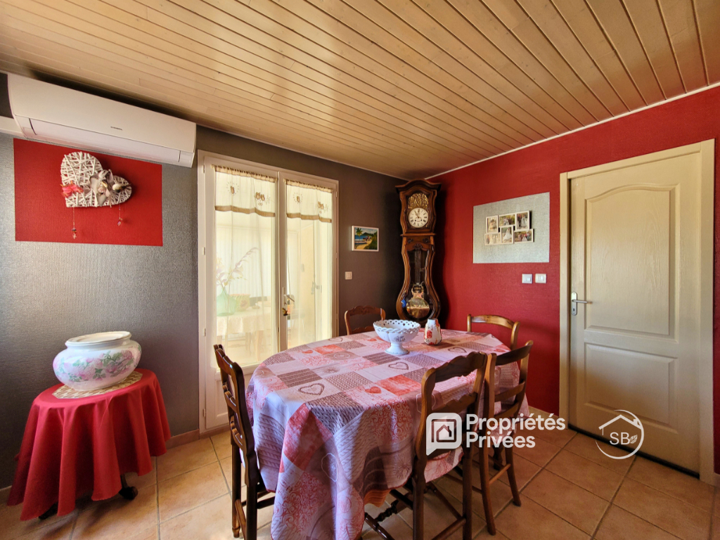 LABLACHERE Villa totalement rénovée avec piscine - 3 chambres - Lablachère - 375 000 9