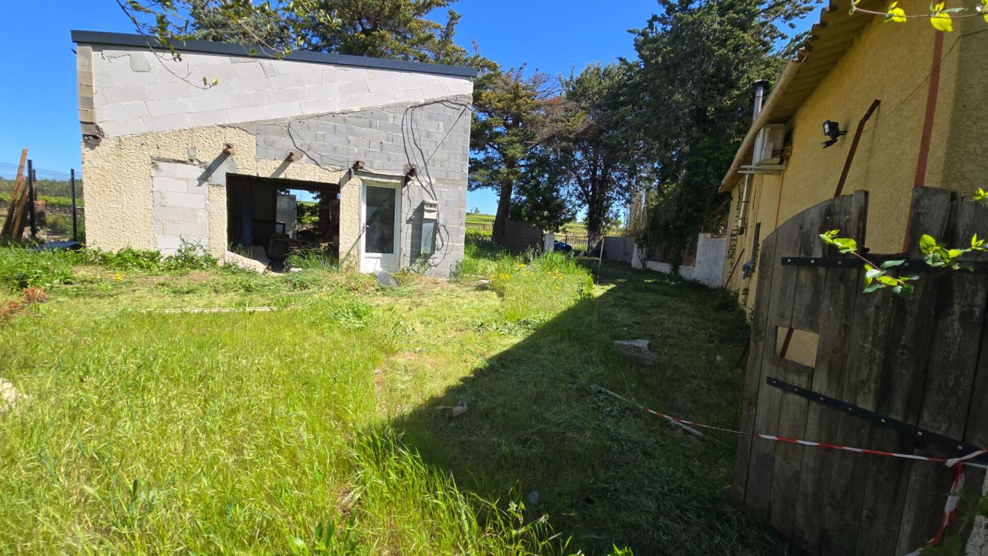 BEZIERS TERRAIN AVEC MAZET  et batiment agricole à Espondeilhan 6