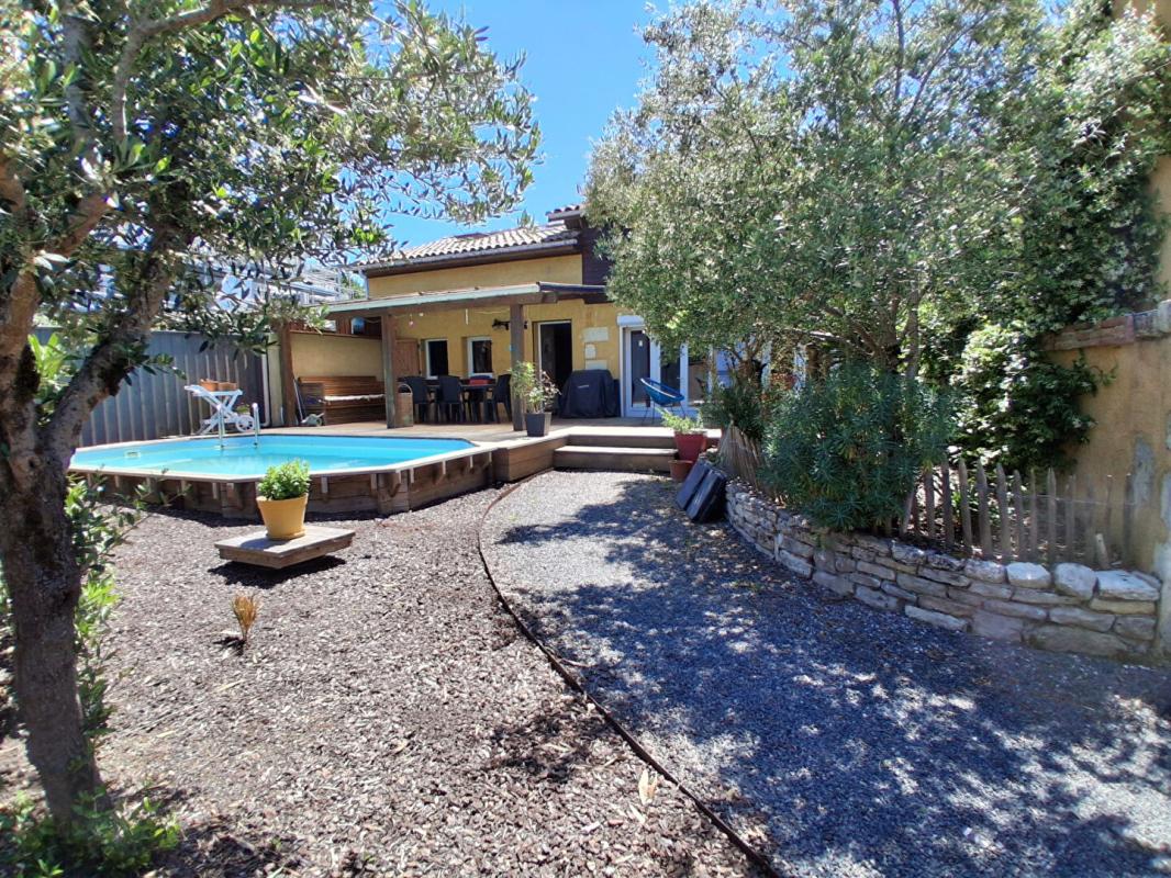 LE BARP Maison Le Barp 5 pièce(s) 107 m2 1
