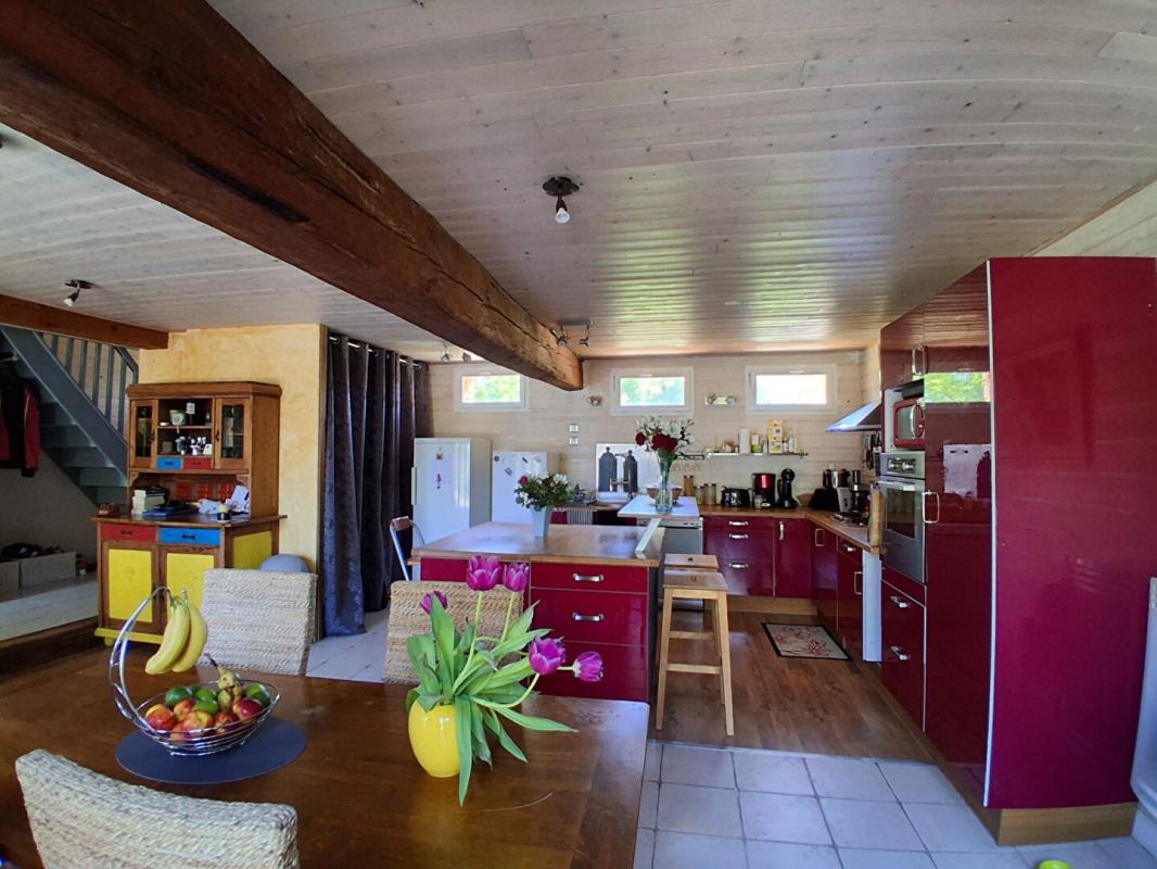 LE BARP Maison Le Barp 5 pièce(s) 107 m2 6