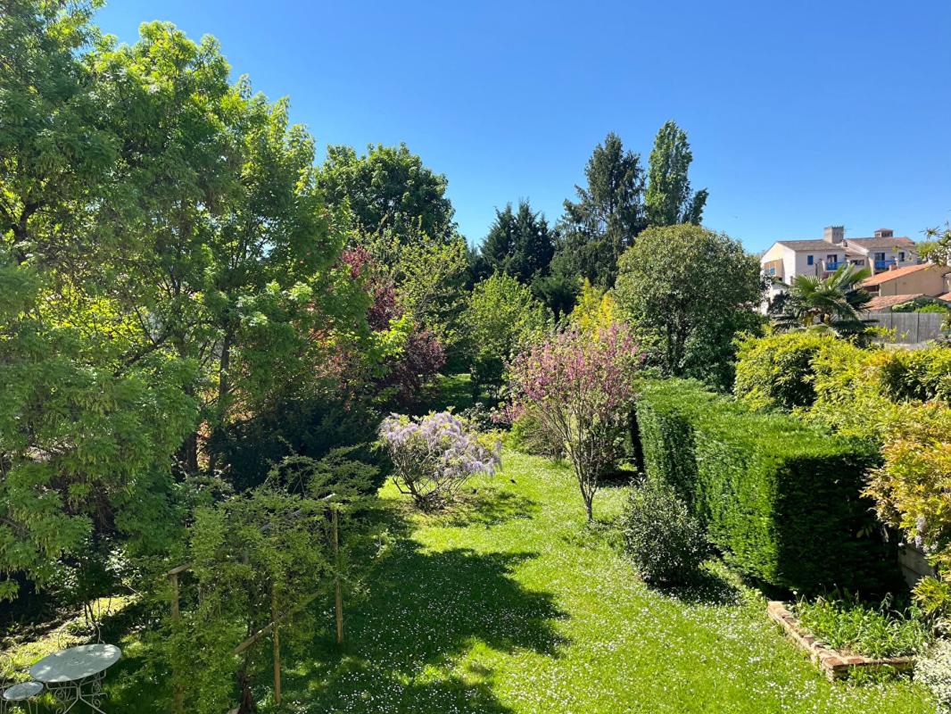 CAHORS Cahors centre-ville maison 6 chambres avec grand jardin 18
