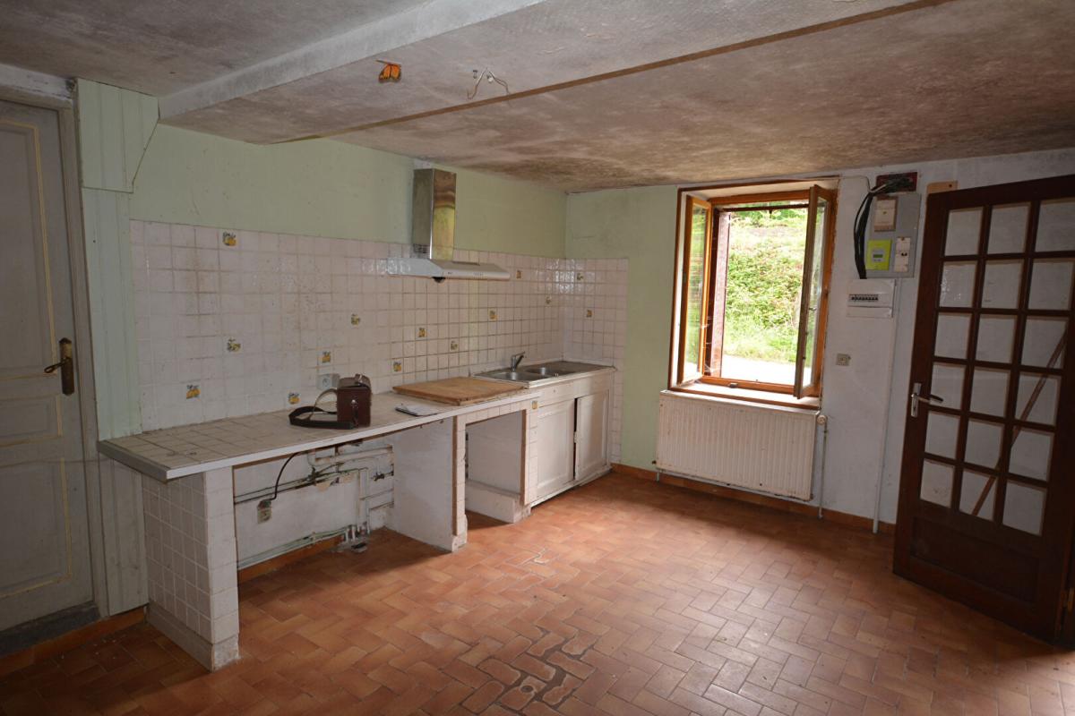 SAINT-GOUSSAUD Maison à rénover à la campagne 16