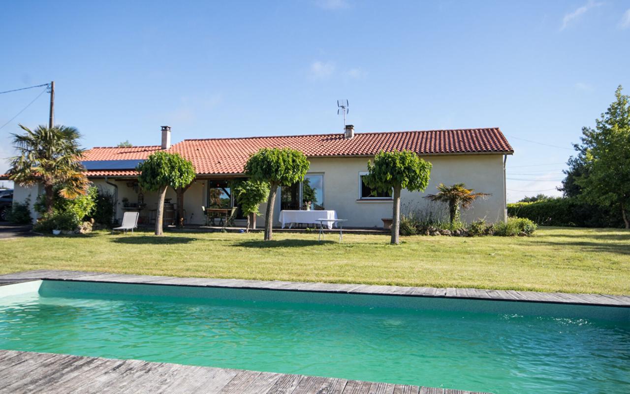 MIRANDE Maison Mirande 6 pièce(s) 112 m2 avec vue sur les Pyrénées 15