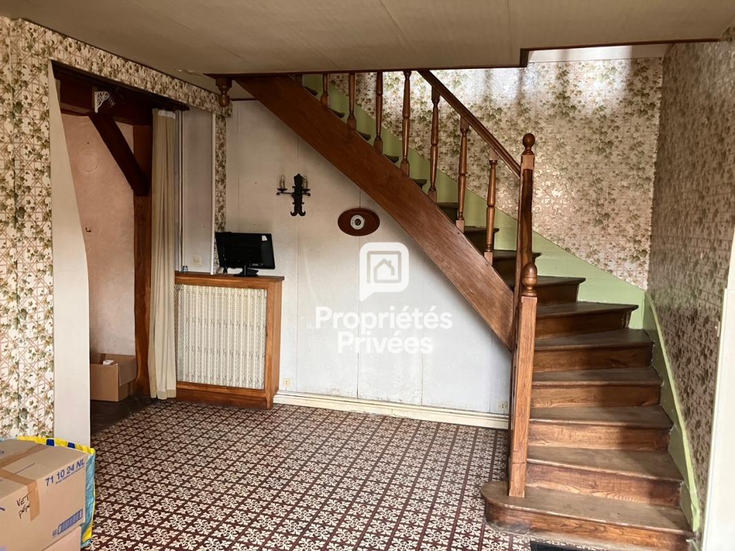 SEPTEUIL Belle maison ancienne 8