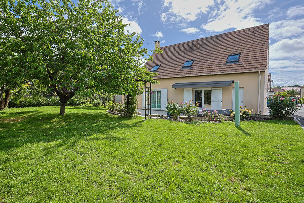 SAULX-LES-CHARTREUX Maison Saulx Les Chartreux 7 pièce(s) 148.12 m2 16