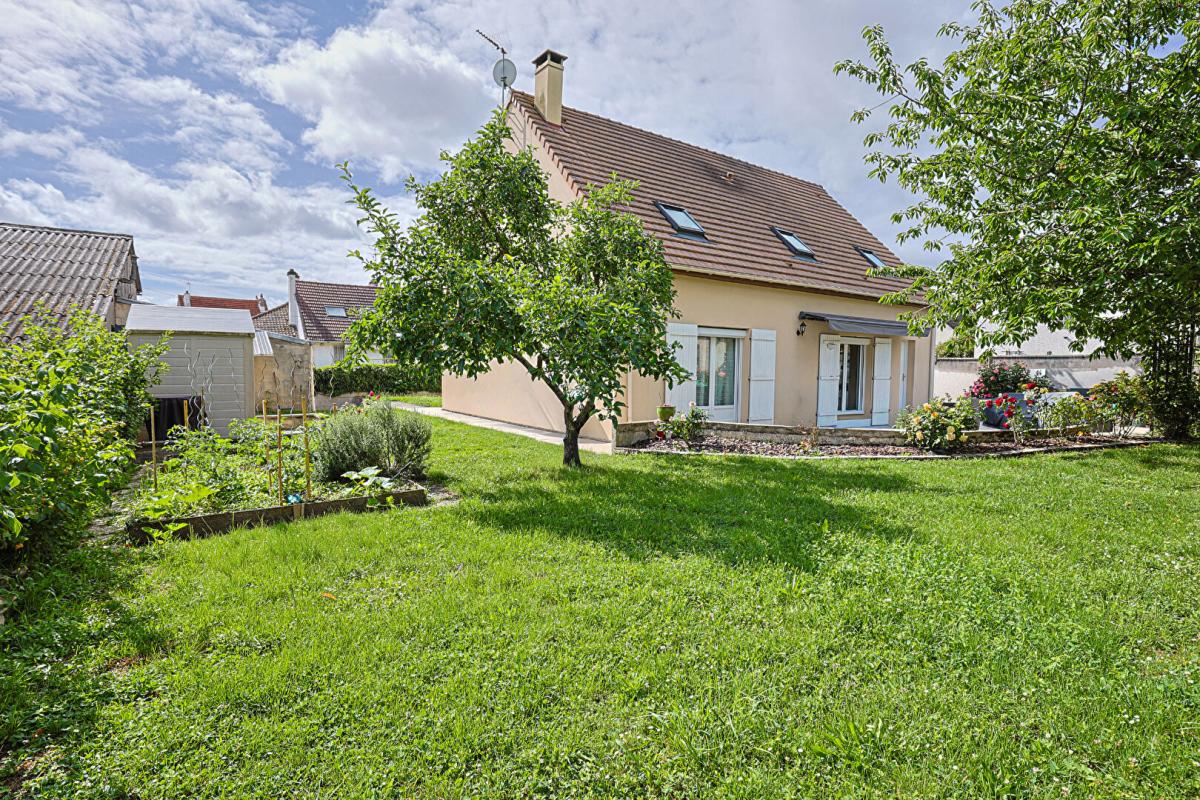SAULX-LES-CHARTREUX Maison Saulx Les Chartreux 7 pièce(s) 148.12 m2 18