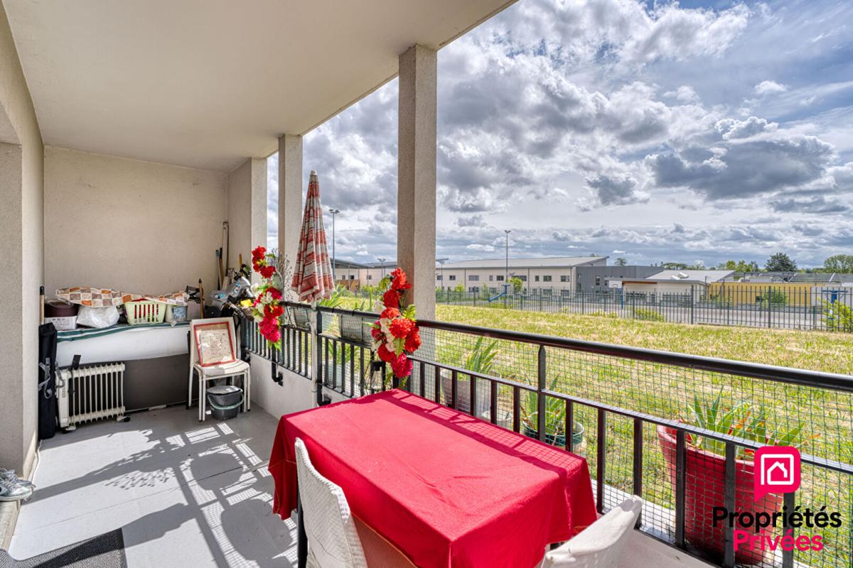 VENISSIEUX T4 traversant, lumineux avec balcon - Garage fermé possible 10