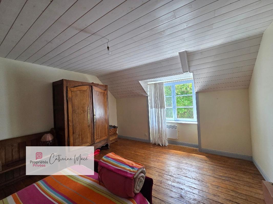 CLOHARS-CARNOET Finistère Sud, Clohars -Carnoët, longère de 125 m2,  6 pièces 10