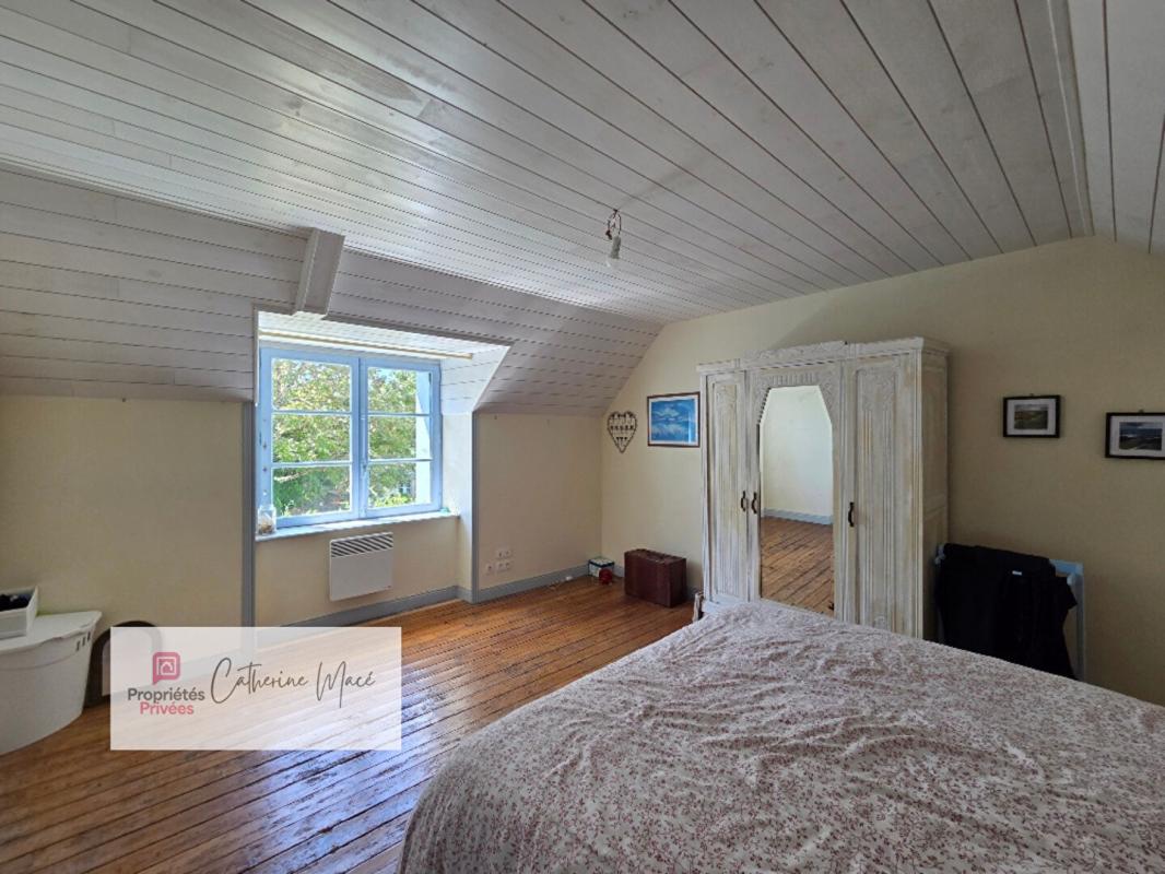 CLOHARS-CARNOET Finistère Sud, Clohars -Carnoët, longère de 125 m2,  6 pièces 11