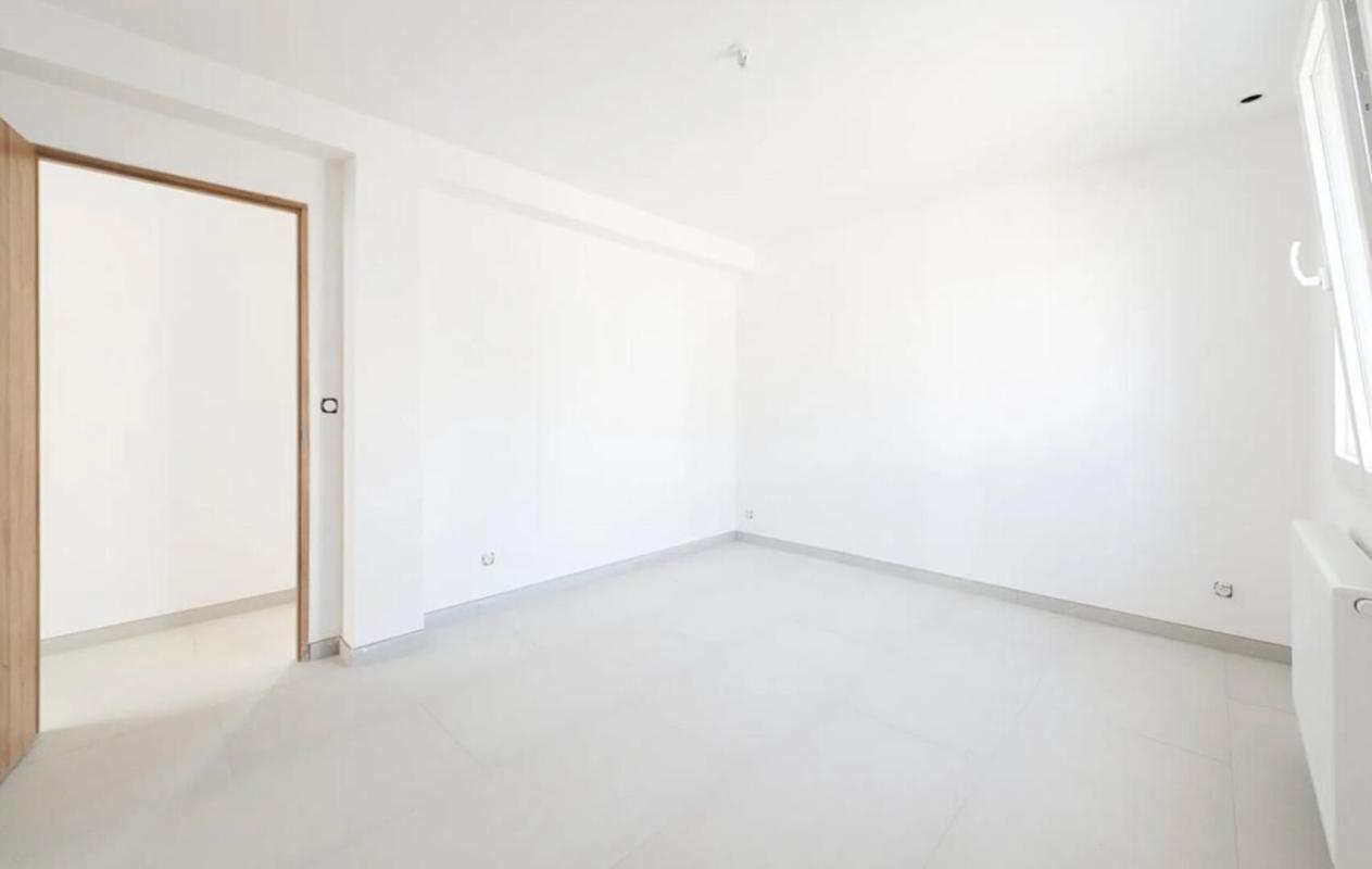 SOISSONS Maison Pommiers 7 pièce(s) 121 m2 11