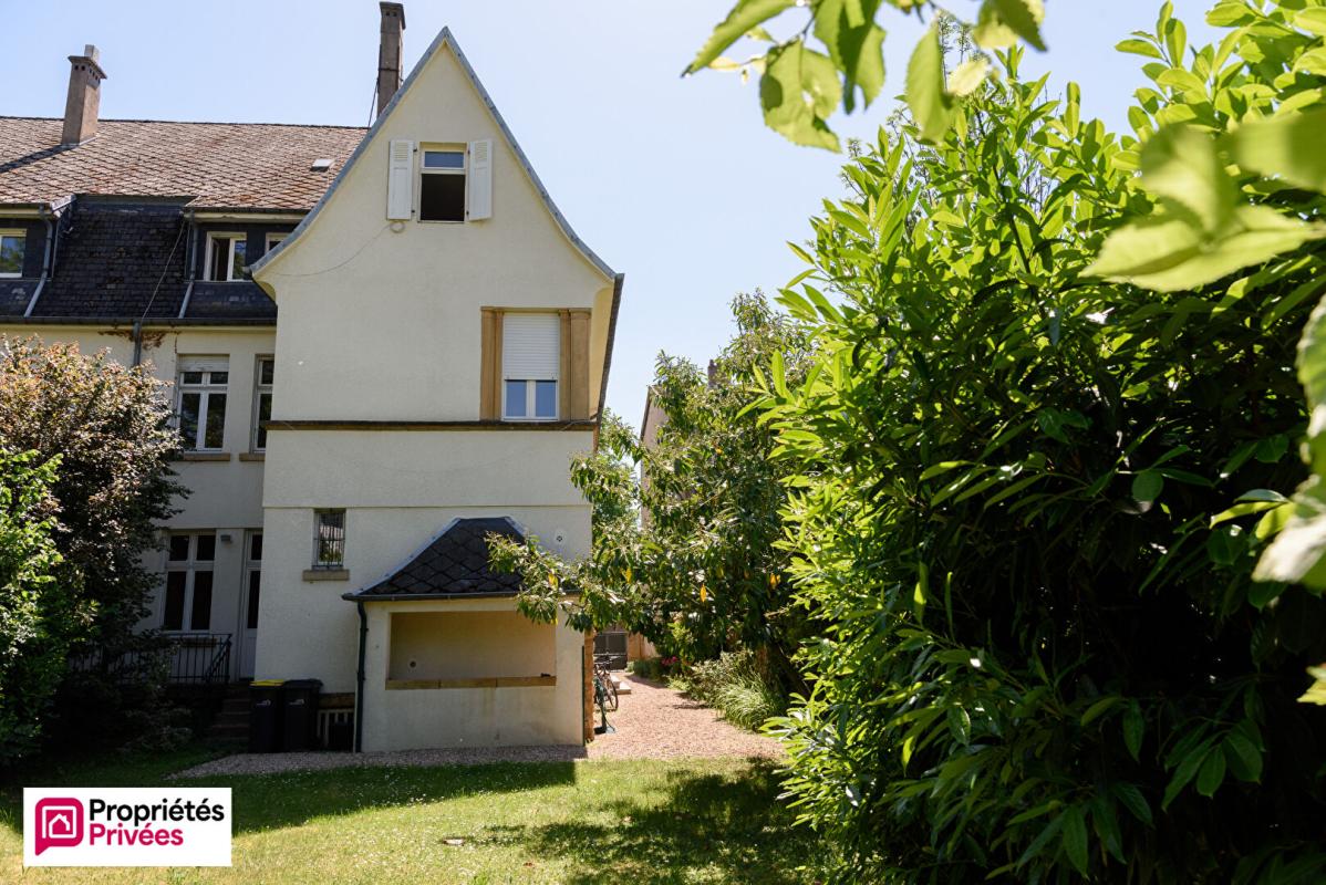 LE BAN-SAINT-MARTIN Maison Le Ban-Saint-Martin 10 pièces 288 m2 3