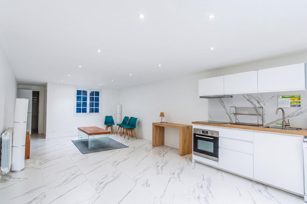 SERAINCOURT Coup de coeur à Seraincourt : Maison rénovée et vue imprenable 13