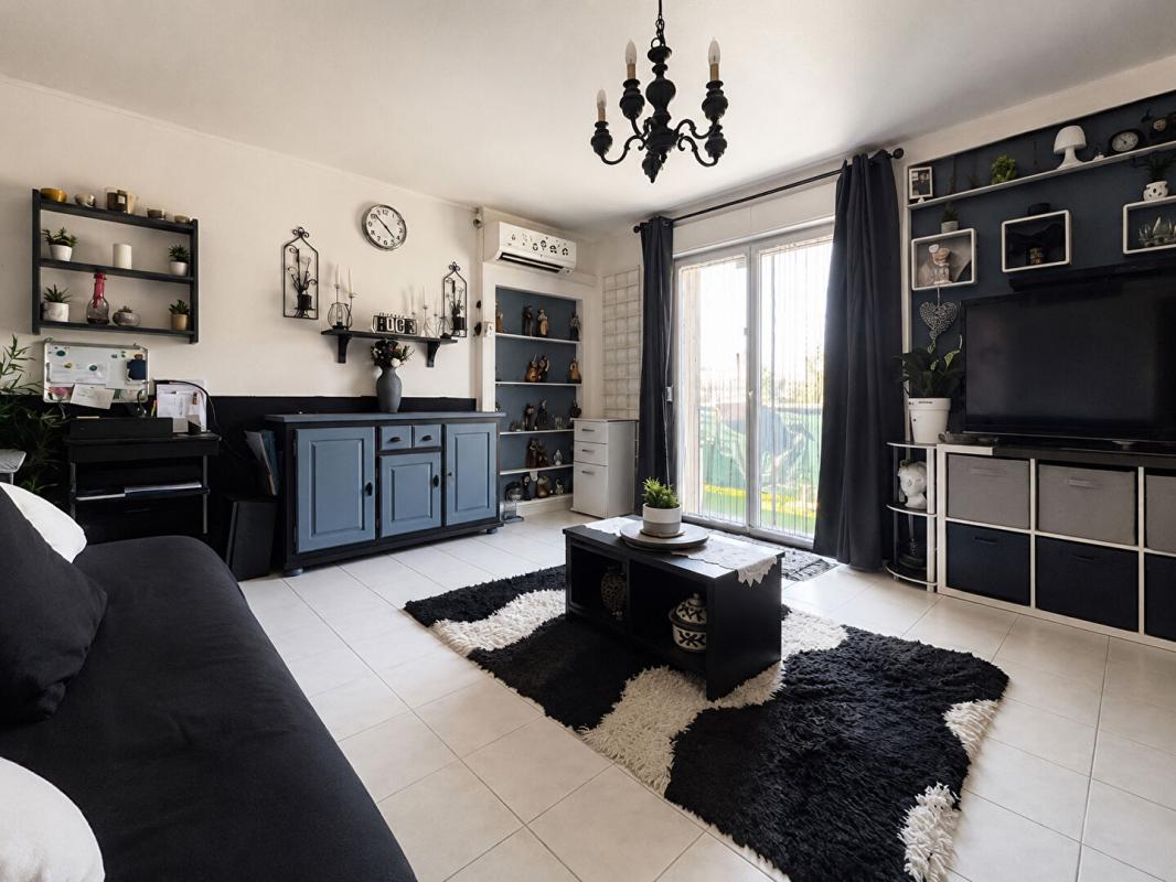 VITROLLES Appartement Vitrolles 3 pièces 55 m2 1