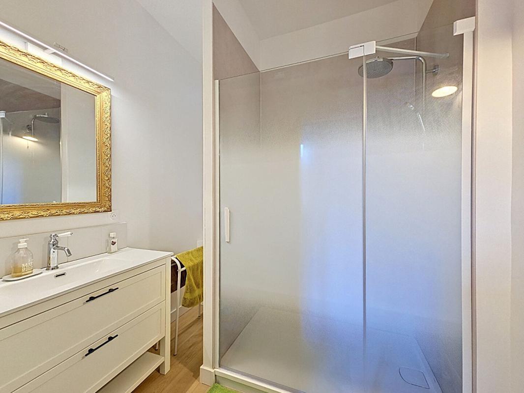ALENCON Maison Alencon 8 pièce(s) 190 m2 9