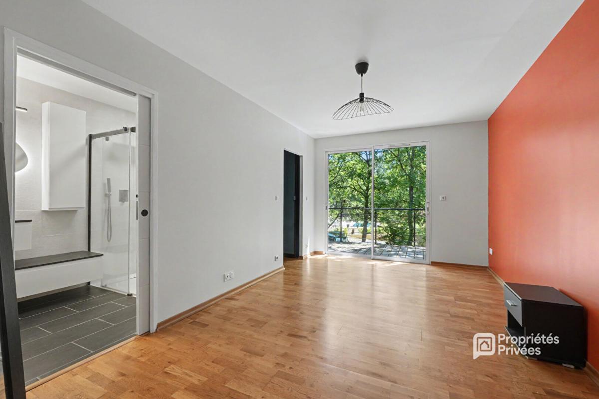 BOULOC Maison T5 de 181m2, 200 m2 de dépendace sur 2000 m2 de parcelle 9