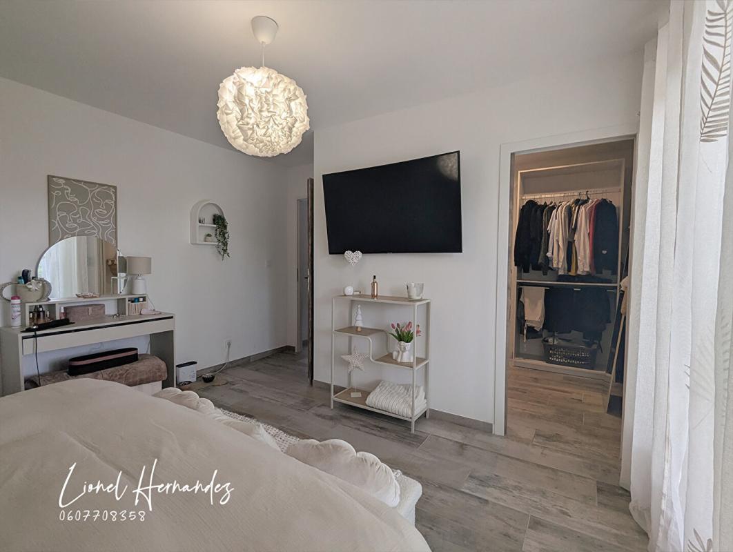 ALES Maison rénovée de 123 m² avec terrain plat, clos et arboré de 1250 m² 10