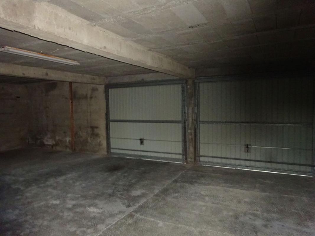 AZAY-LE-FERRON Maison Azay Le Ferron 9 pièce(s) 162 m2 16