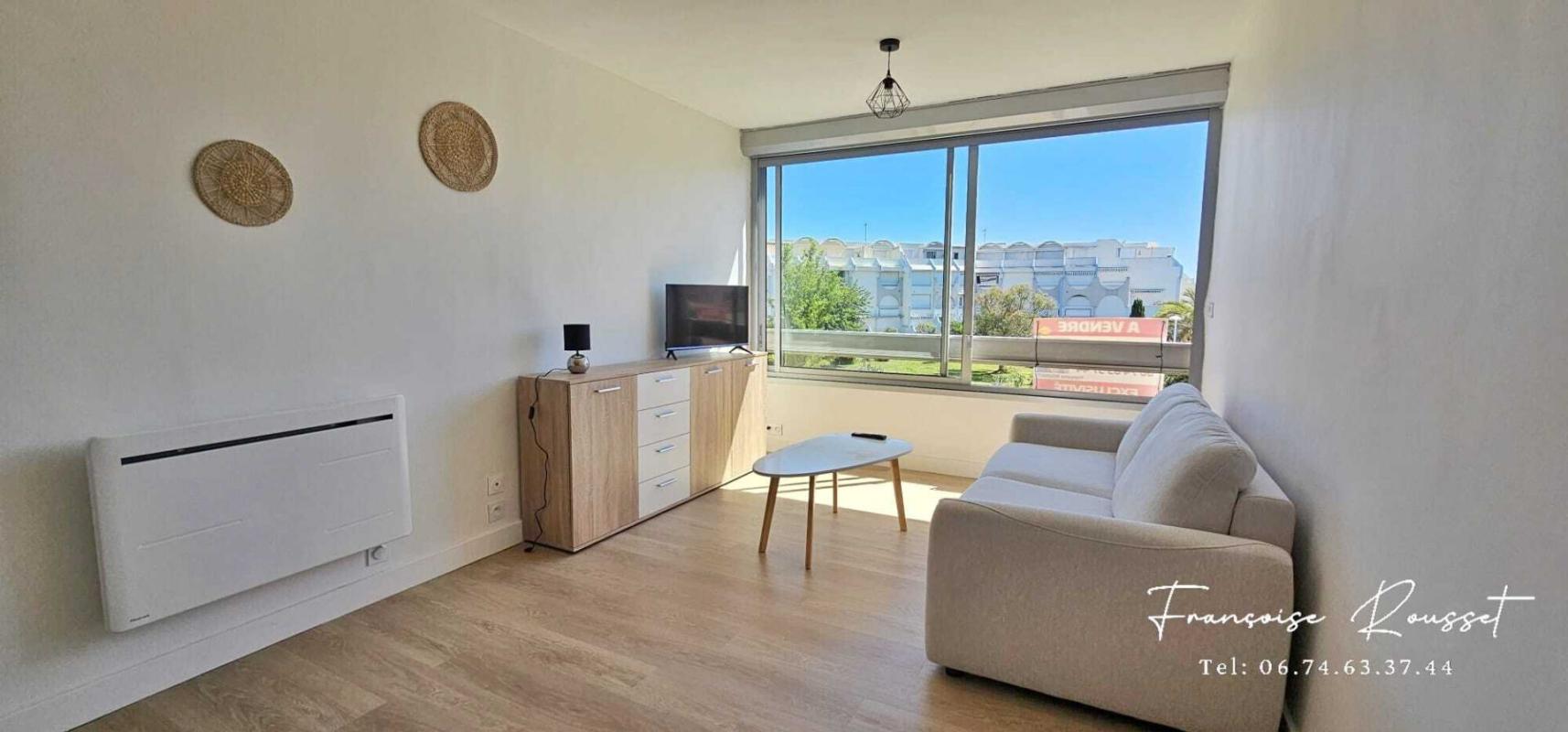 LE GRAU-DU-ROI STUDIO MEUBLE + PARKING 3