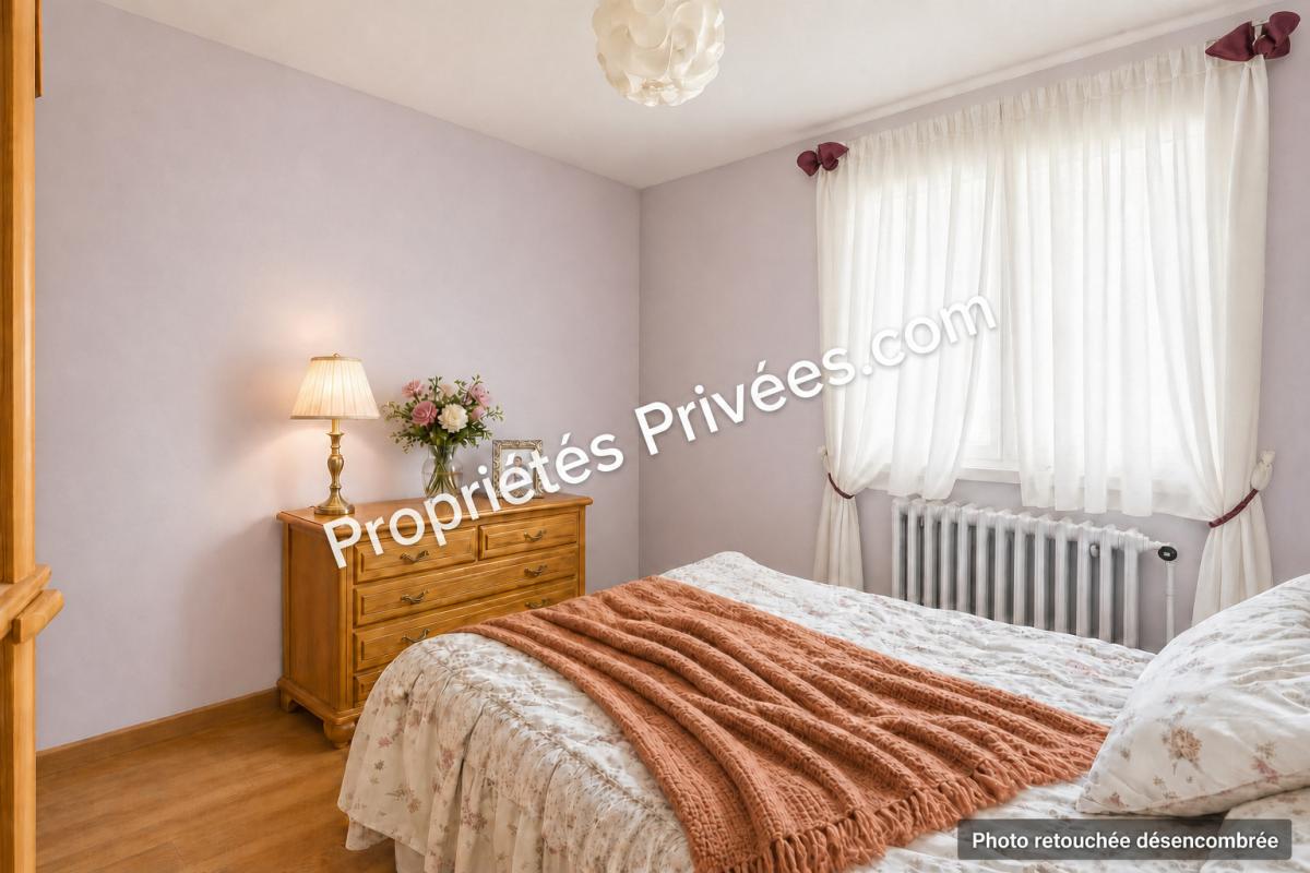 MONTFERMEIL Montfermeil 93370 .Pavillon avec jardin arboré, stationnement multiple, sous-sol total 60 m² ? Fort potentiel 8