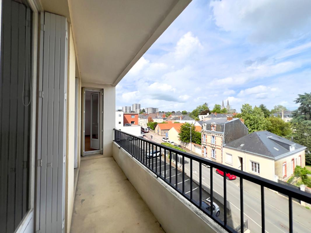 CHOLET Appartement Cholet 4 pièces 78.1 m2 10