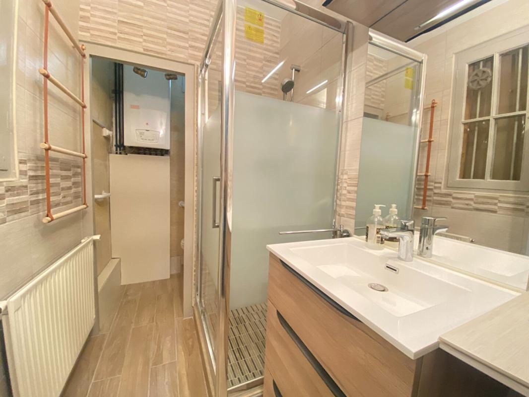 BORDEAUX Maison de famille en pierre de caractère 142m² à Bordeaux 12