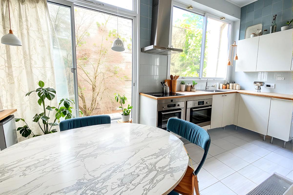 BORDEAUX Maison de famille en pierre de caractère 142m² à Bordeaux 4