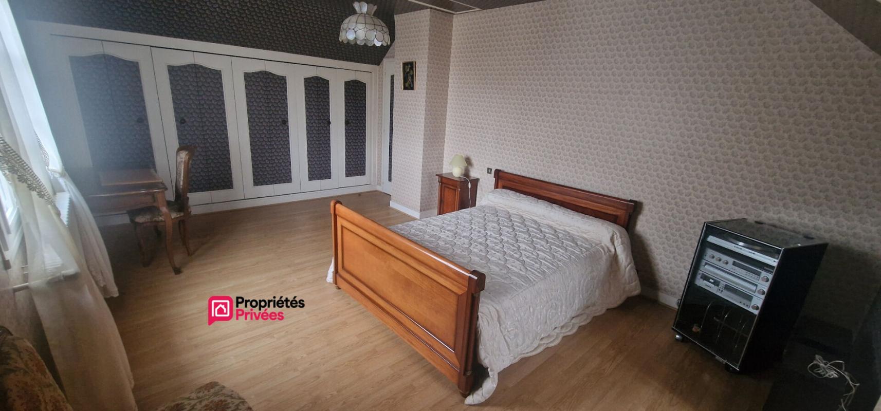 NOYERS-SUR-CHER Noyers sur Cher maison - 158 m² - 5 pièces - 4 chambres sur terrain de 1320 m² 9