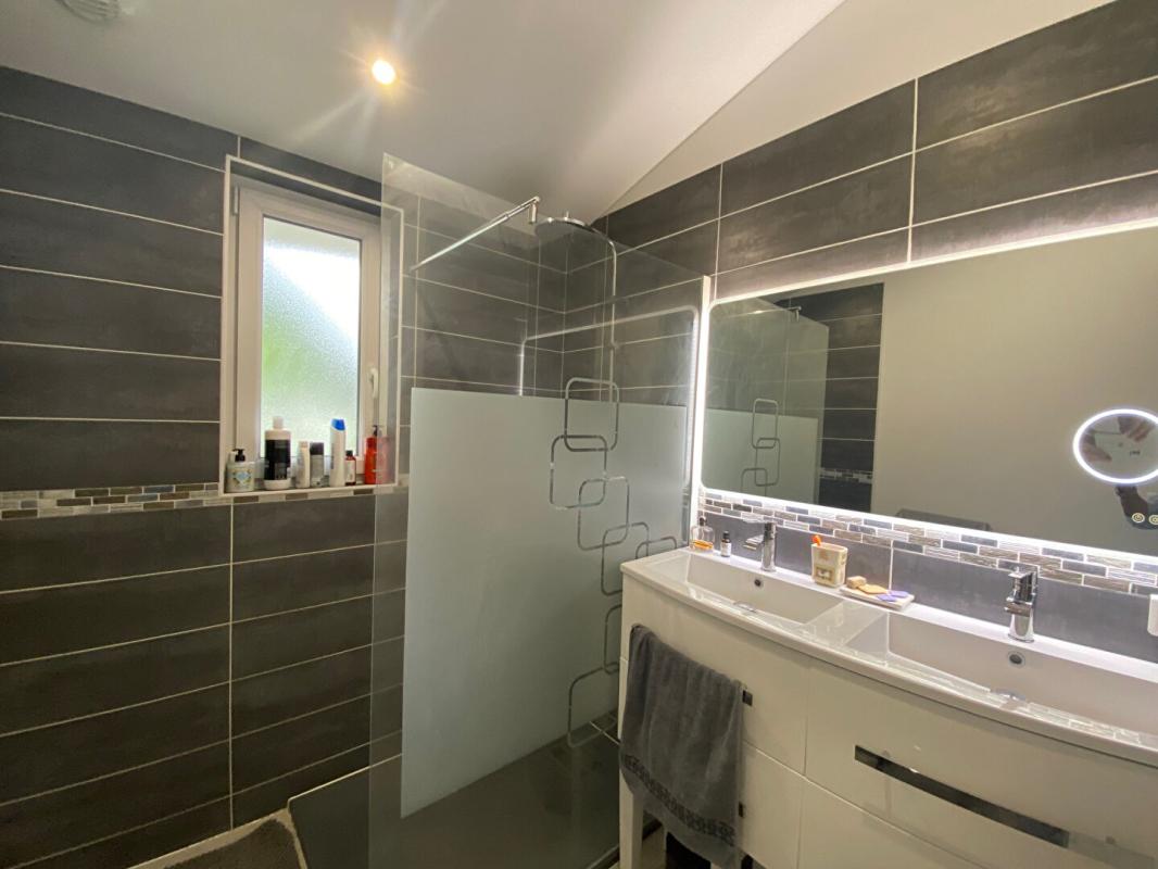 SAINTE-PAZANNE MAISON PLAIN PIED - 2 CHAMBRES - 44680 SAINTE PAZANNE - BUDGET 233 000 HAI 5