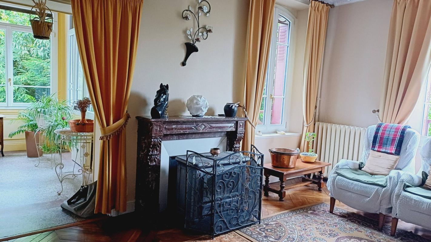 NOYON MAISON BOURGEOISE 6