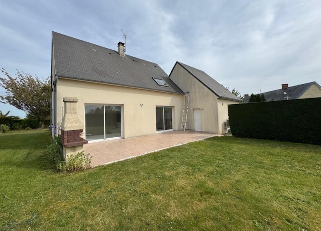 COUDEVILLE-SUR-MER Maison familiale avec vie de plain-pied de 2001 1