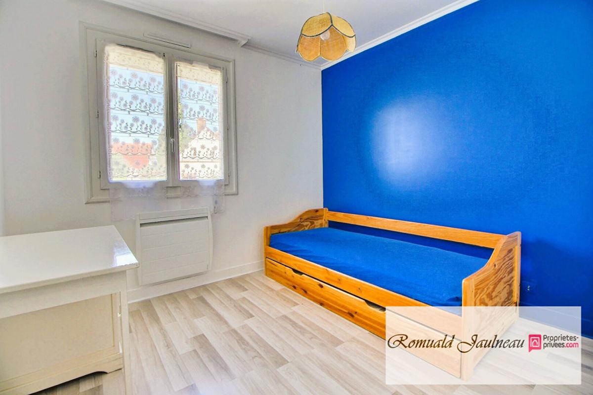CHARTRES Maison de 136 m²sur sous sol avec 5 chambres 5