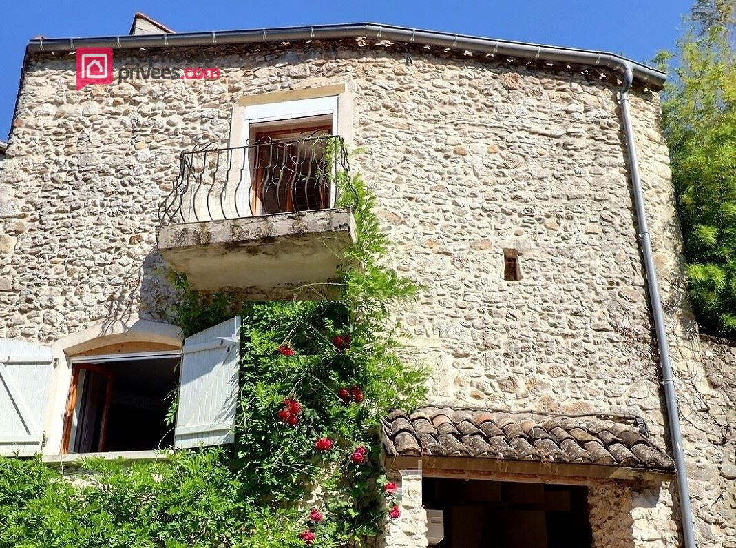UZES Maison de village entre Uzes et Nimes 7