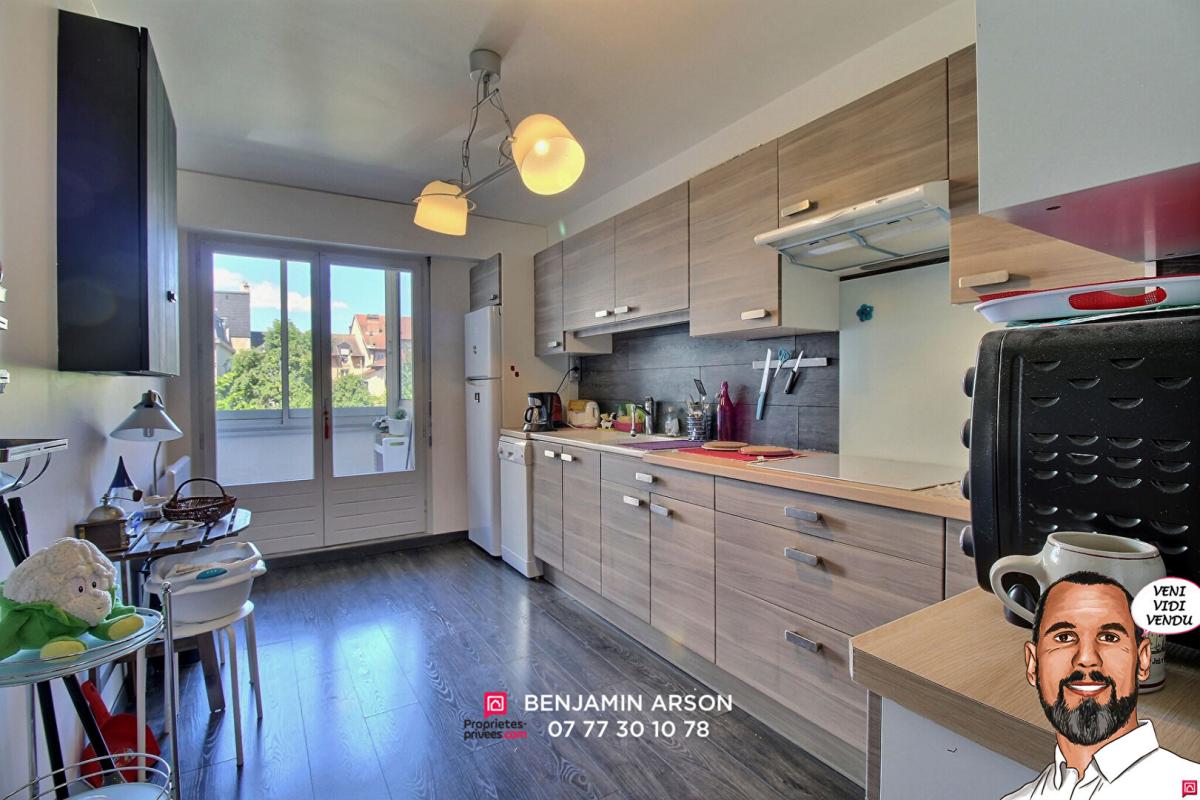 AIX-LES-BAINS Appartement - Aix Les Bains - 2 pièces - 65 m2 1