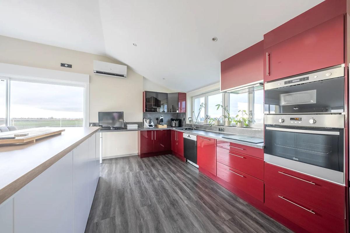 SAINT-PALAIS Ensemble immobilier de 2 maisons 364 m2 - revenu  locatif - PRIX 375 000 8