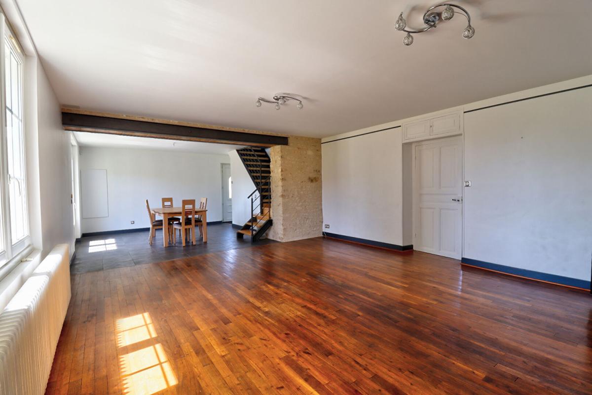 VILLIERS-EN-PLAINE Maison Villiers En Plaine 4 pièce(s) 124 m2 1