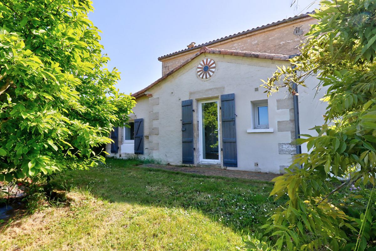 VILLIERS-EN-PLAINE Maison Villiers En Plaine 4 pièce(s) 124 m2 16