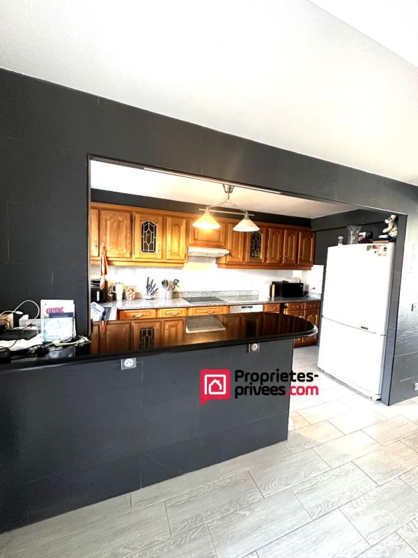 ROISSY-EN-FRANCE Maison de 6 pièces 105 m² 4 chambres et 1 bureau à Roissy-en-France 1