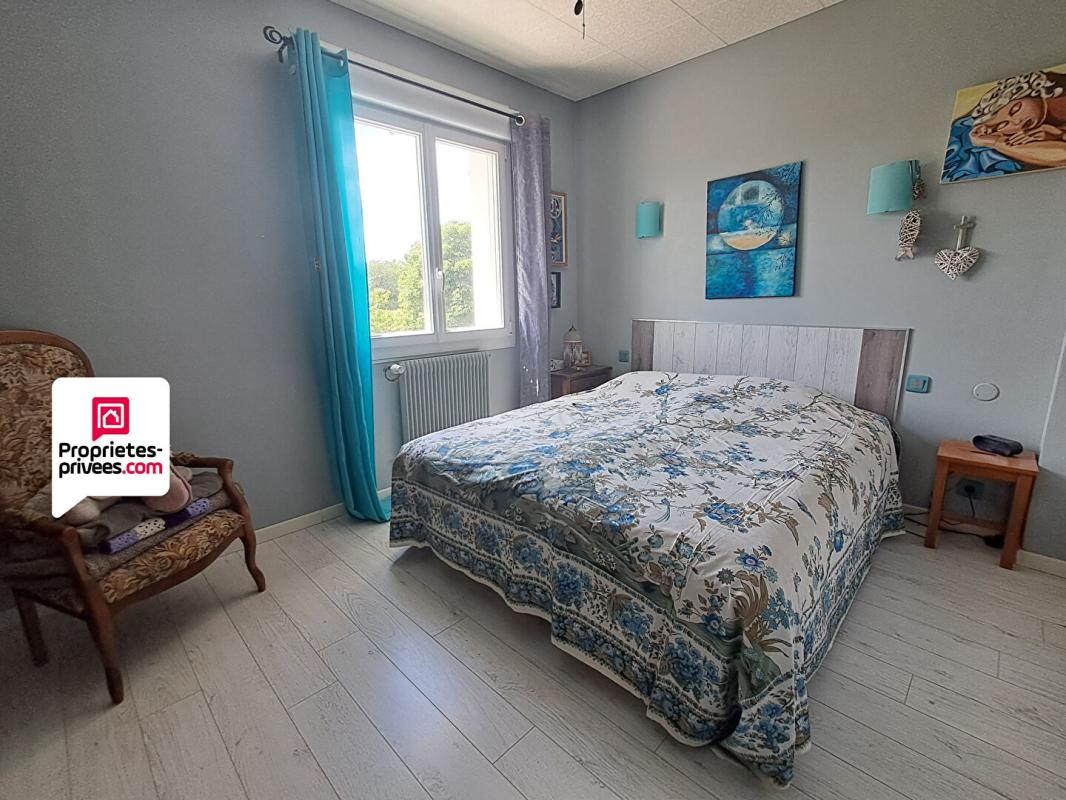 MONTREUIL Charmante maison familiale 6 pièce(s) 133 m2 terrain 2900 m2 8