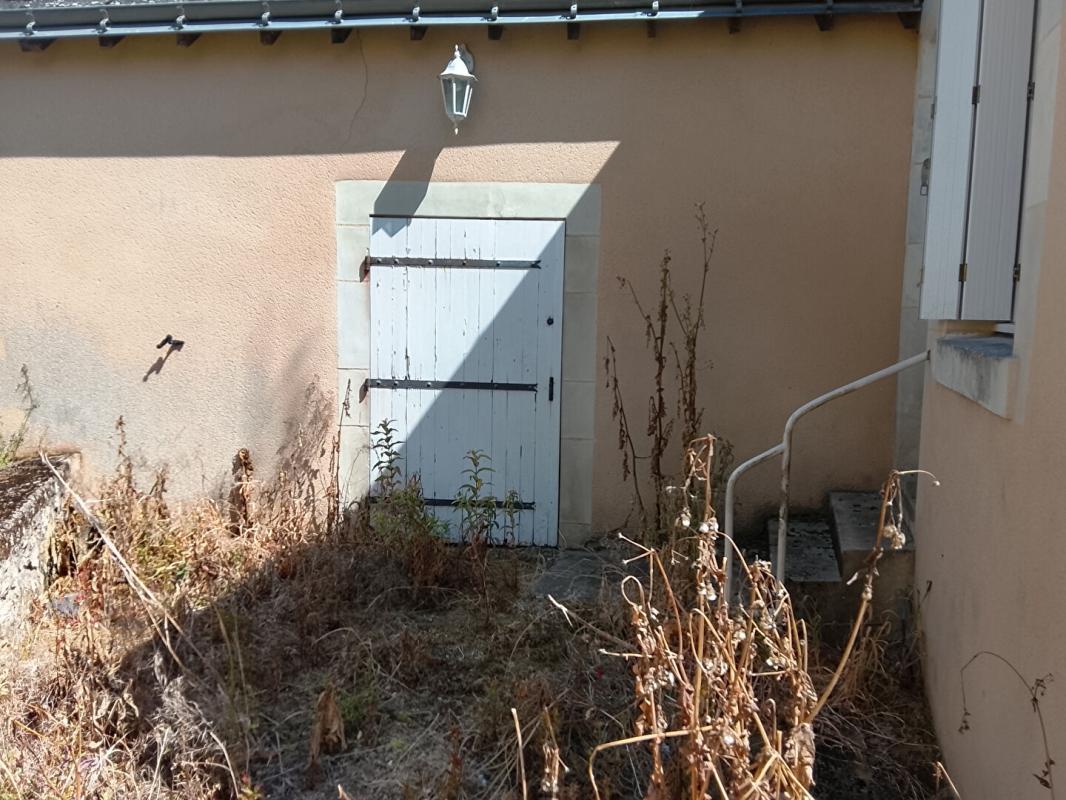 MEZIERES-EN-BRENNE Maison Mezieres En Brenne 3 pièce(s) 75 m2 11