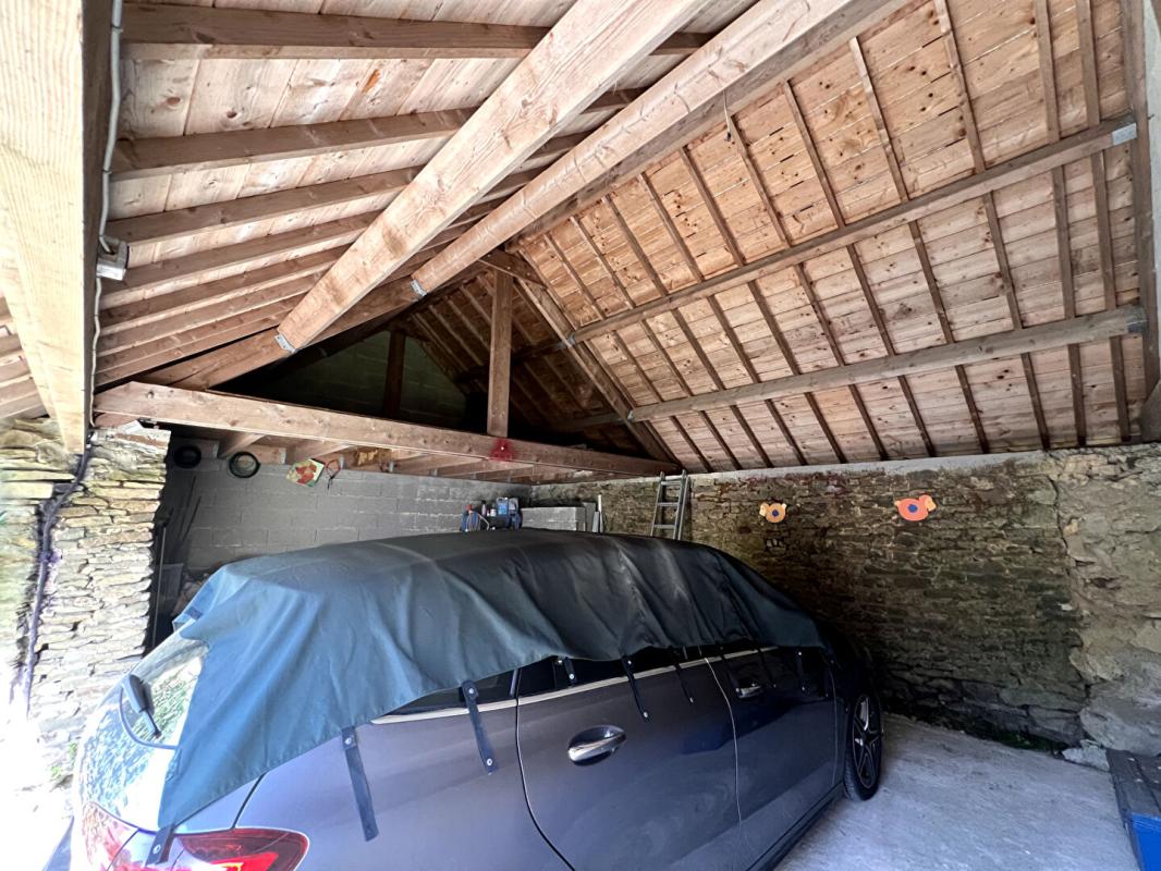 PLUVIGNER Magnifique chaumière de 225 m2- 4 ch- Annexes- piscine 17