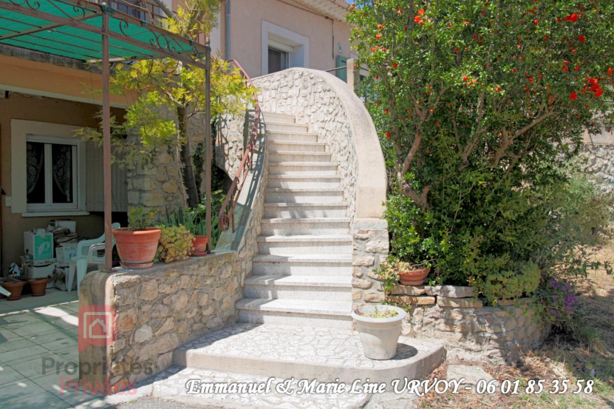 NOVES EXCLUSIVITE - NOVES 13550: Appartement T5 avec véranda et Terrasse 14