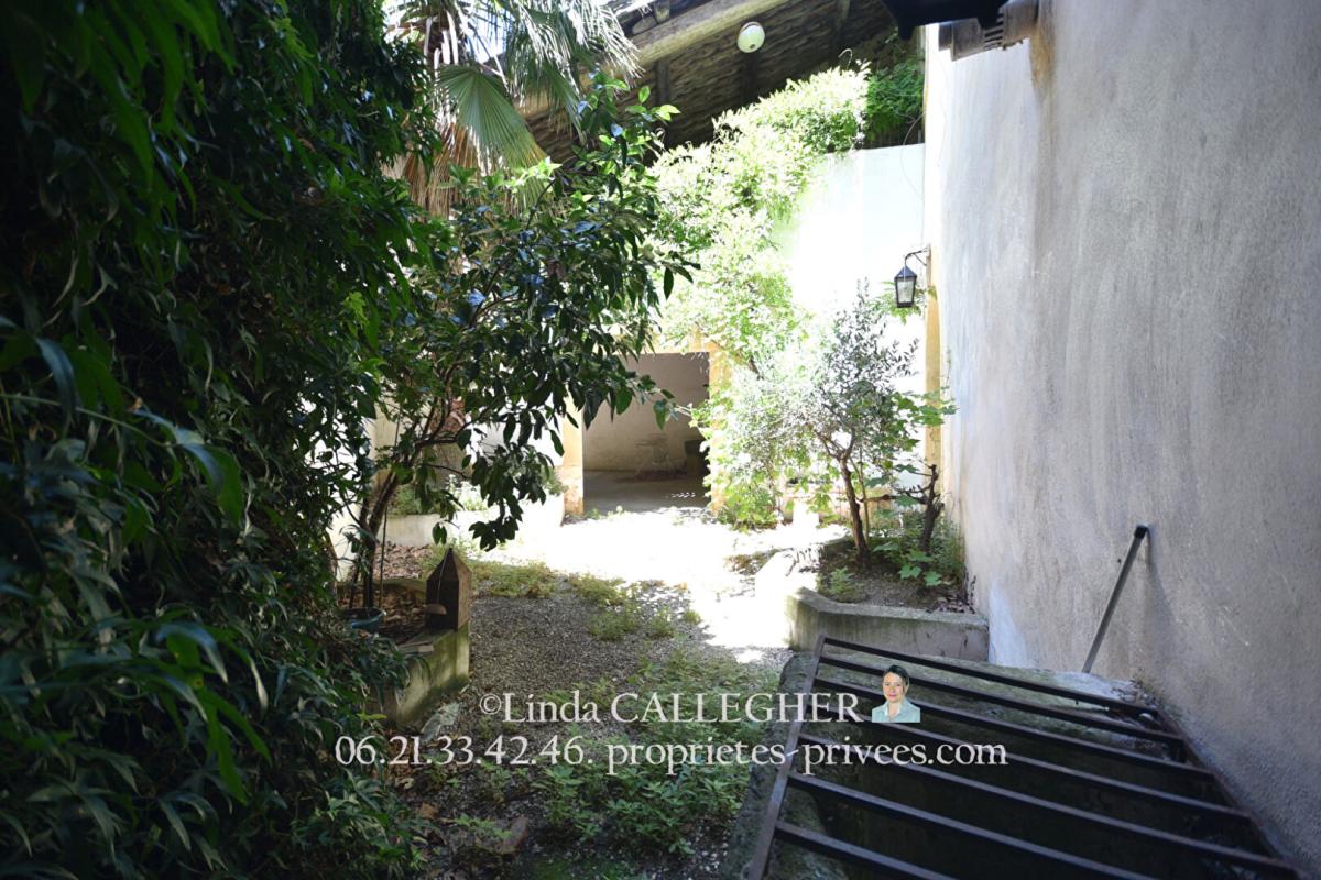 PéZENAS Demeure de prestige Saint Thibery 9 pièce(s) 279 m2 9