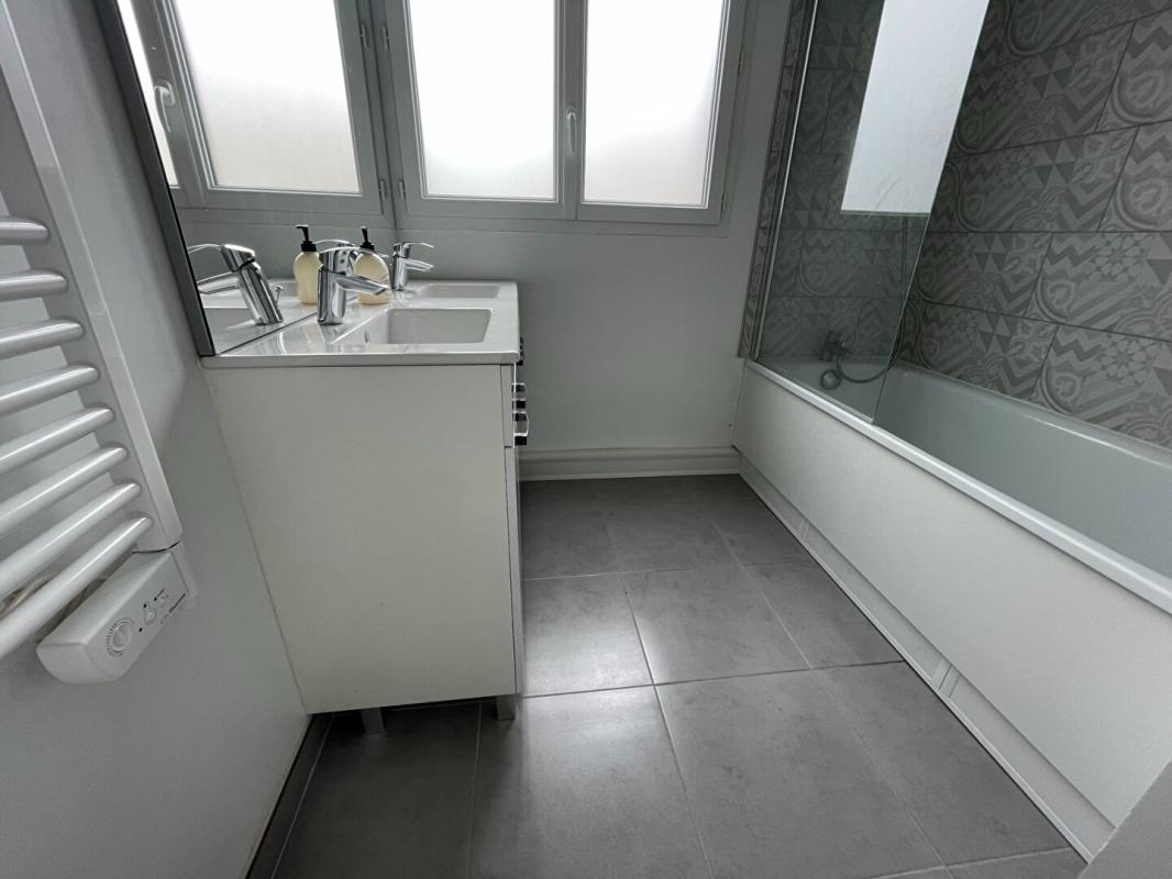 SAINT-ARNOULT-EN-YVELINES 78730 SAINT ARNOULT EN YVELINES 97 m2 10