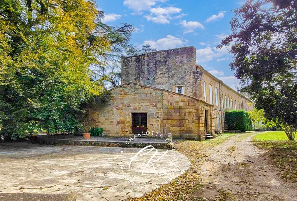 LIMOUX Bien d'exception et de charme avec magnifique parc arboré 3