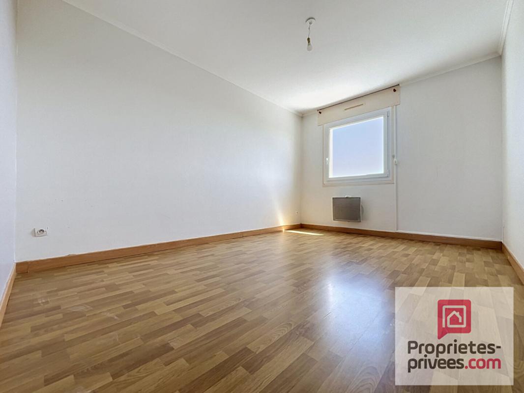 CHEVIGNY-SAINT-SAUVEUR Appartement Chevigny Saint Sauveur 4 pièce 80.98 m2 3