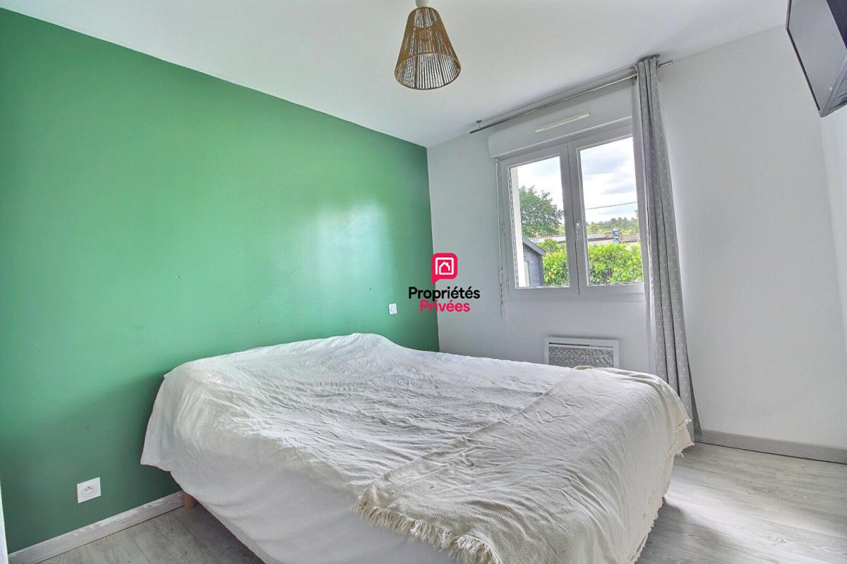 VACQUIERES Maison 3 chambres 92 m² de plain pied avec piscine à Vacquieres 12