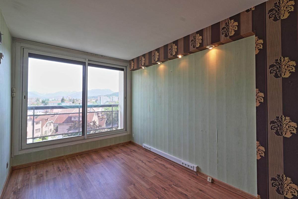 ANNECY Appartement Annecy 3 chambres, 77.55 m² avec balcons, cave et garage 9