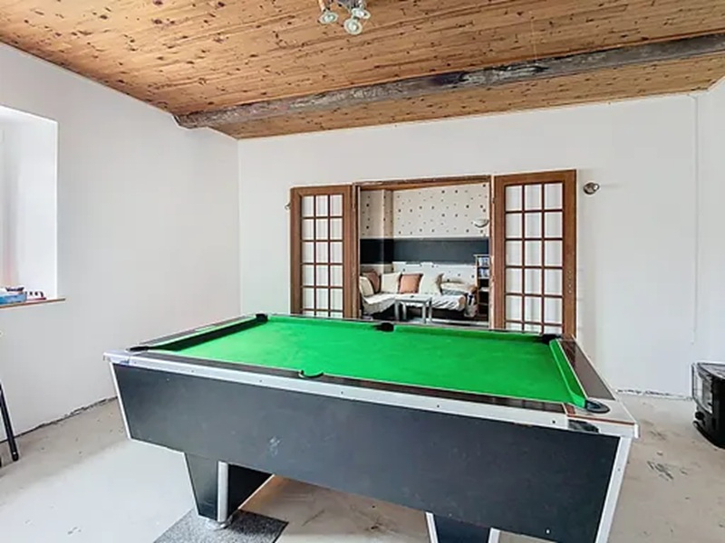 CUSTINES Maison familiale, 7 pièces, 190 m² , Dépendance à rénover, Garage, Jardin 13