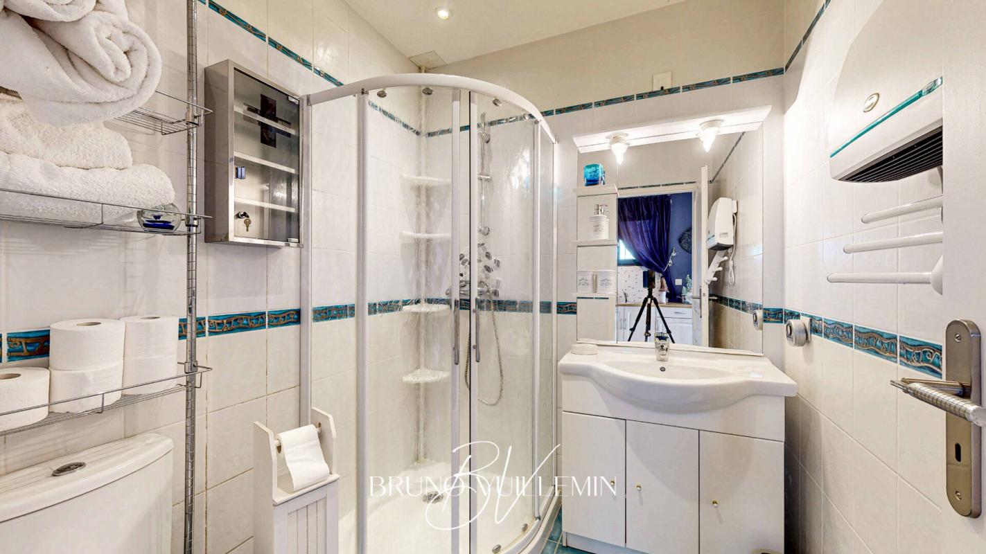 CARCASSONNE VILLA 4 CHAMBRES + STUDIO - SECTEUR RESIDENTIEL 12